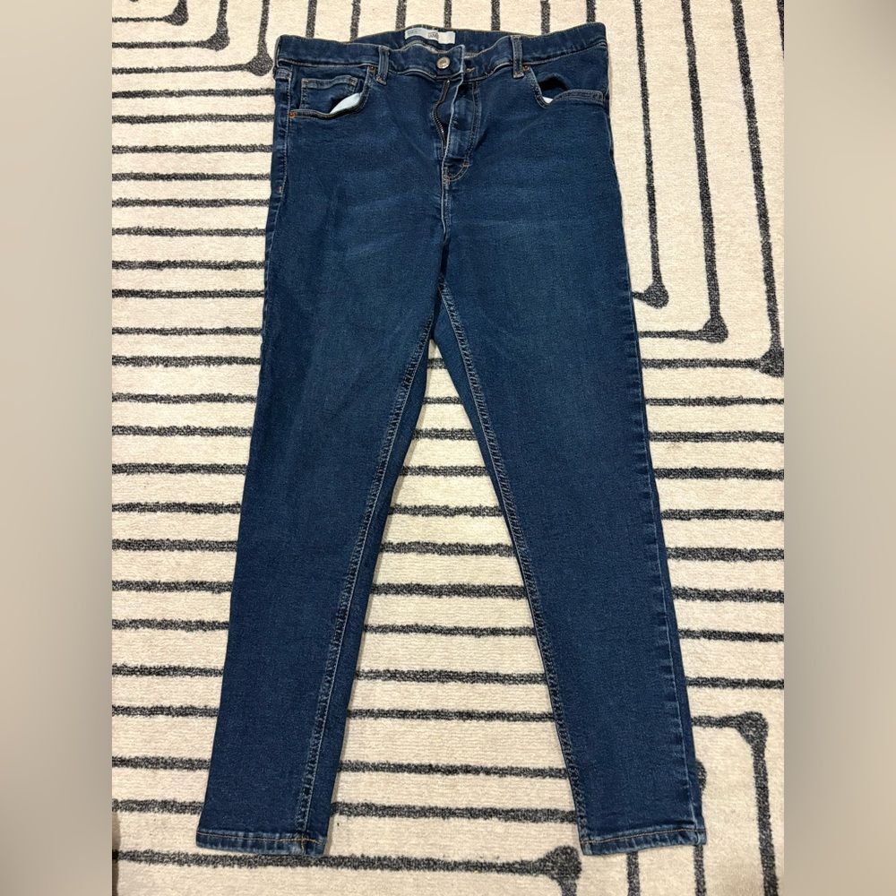 Topshop Dark Blue Skinny Moto Jeans. Size 36. Length 30